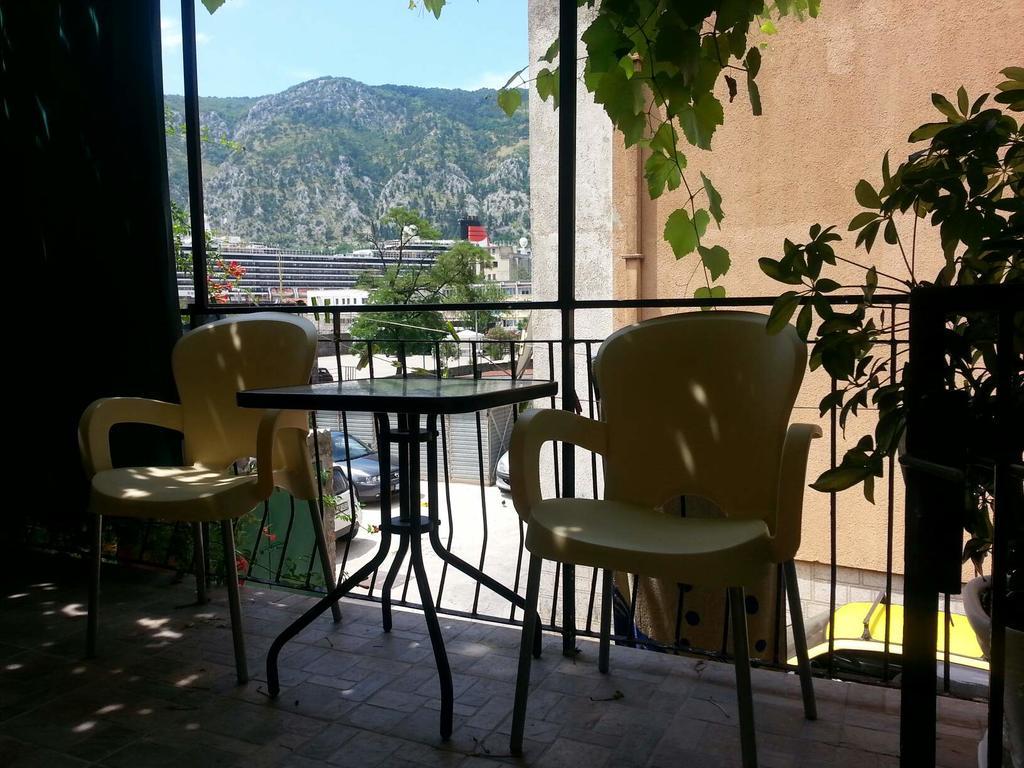 Apartment Kiki Kotor Luaran gambar